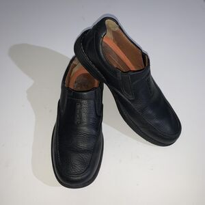 Clarks Shoes Mens Size 9.5 Black Leather Slip On Loafers Casual Comfort 26110817